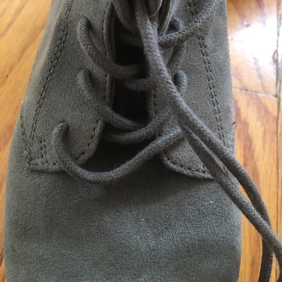 Booties - Picture 5 of 6